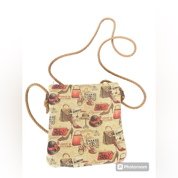 Royal tapestrie Marchand de Modes Haute Couture FRENCH TAPESTRY cross body - Picture 2 of 5